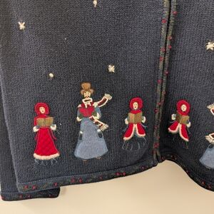 Northern Reflections Hand Embroidered Cardigan Choir Size Medium